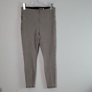 Lysse gray pull on jegging jeans size Large